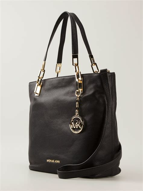 michael kors gelbeute schwarz lack|michael kors handbags black.